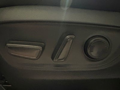 2024 Toyota RAV4 Prime SE