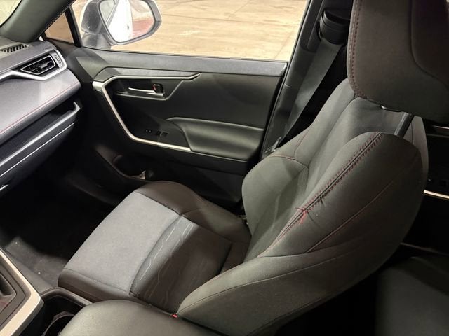 2024 Toyota RAV4 Prime SE