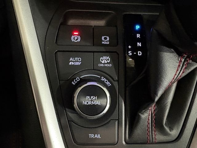 2024 Toyota RAV4 Prime SE