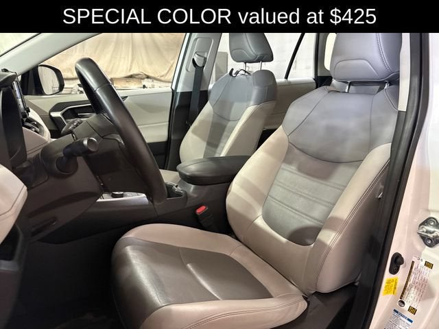 2022 Toyota RAV4 Hybrid XLE Premium