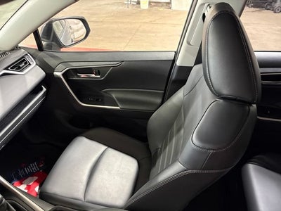2023 Toyota RAV4 Hybrid XLE Premium