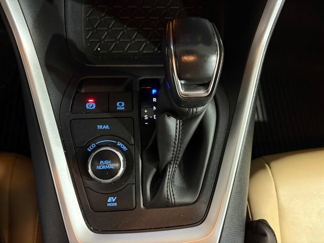 2021 Toyota RAV4 Hybrid XLE Premium