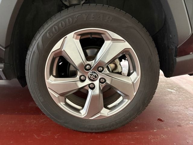 2021 Toyota RAV4 Hybrid XLE Premium