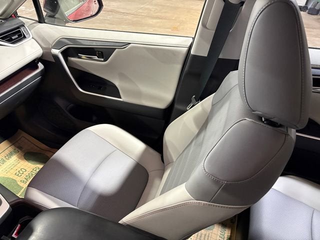 2025 Toyota RAV4 Hybrid Limited