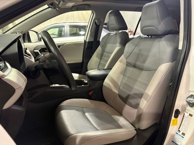 2019 Toyota RAV4 Hybrid Limited