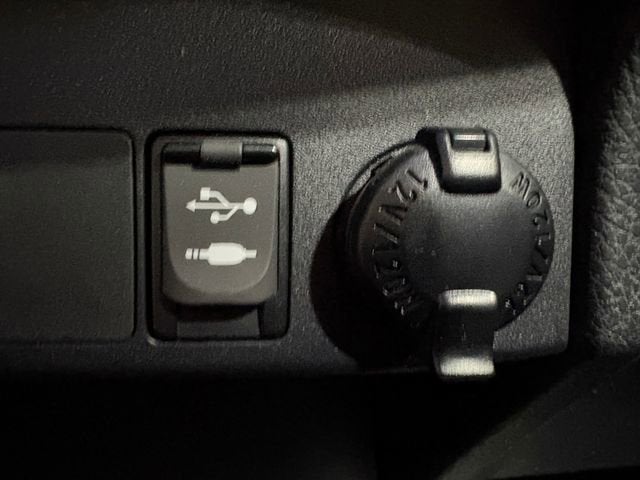 2018 Toyota RAV4 SE