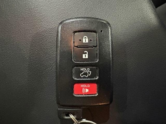 2018 Toyota RAV4 SE