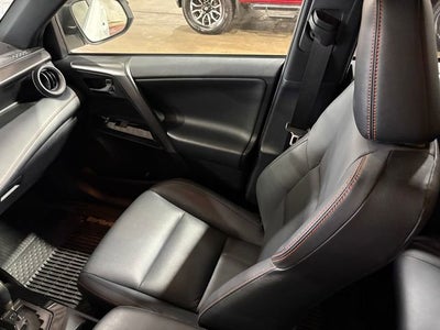 2018 Toyota RAV4 SE