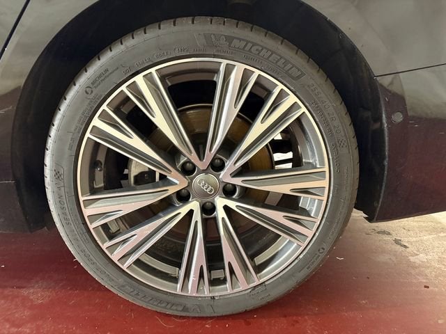 2024 Audi A6 45 Premium Plus quattro