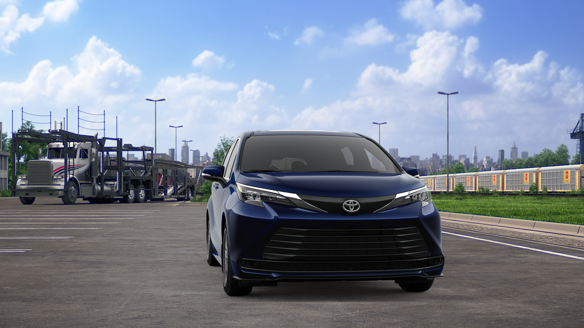 2026 Toyota Sienna LE