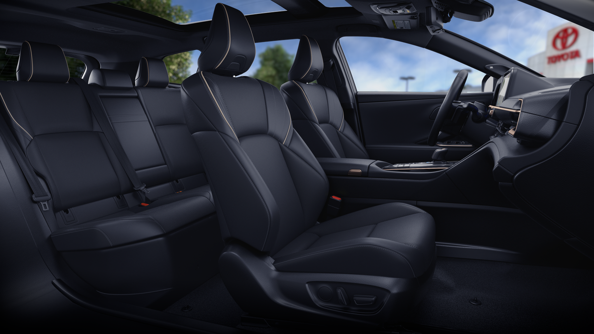 2025 Toyota Toyota Crown Signia Limited