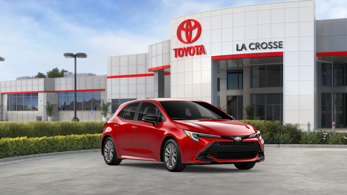 2027 Toyota Corolla Hatchback SE