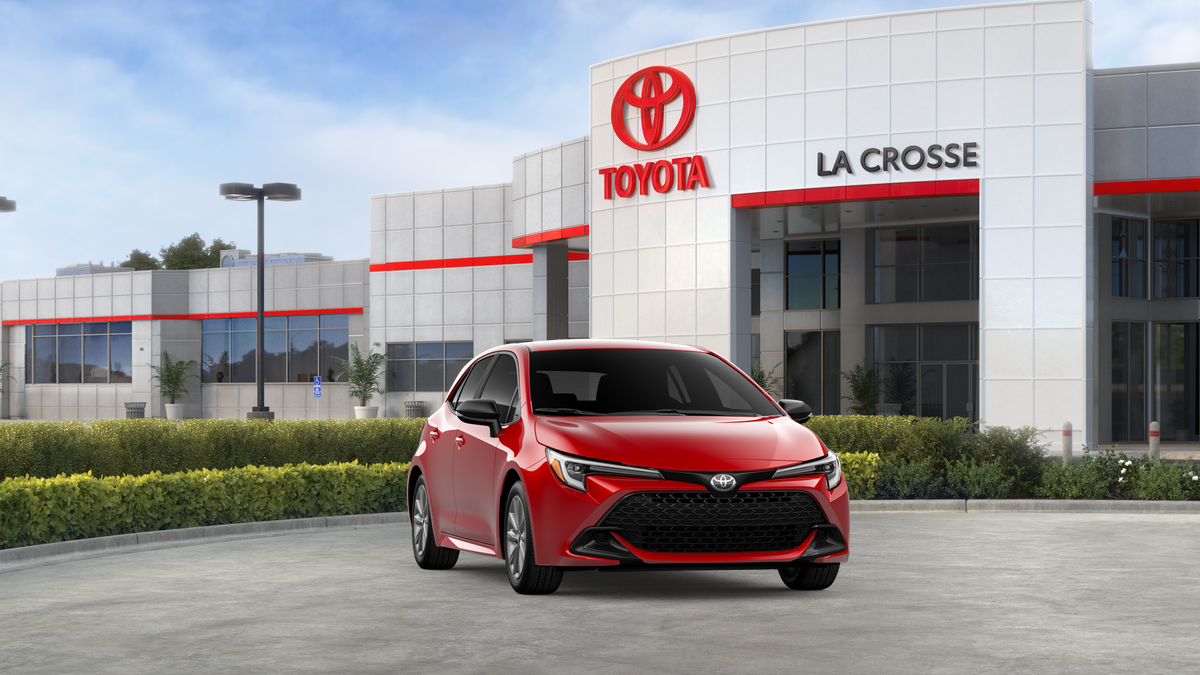 2027 Toyota Corolla Hatchback SE