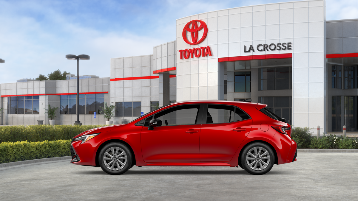 2027 Toyota Corolla Hatchback SE