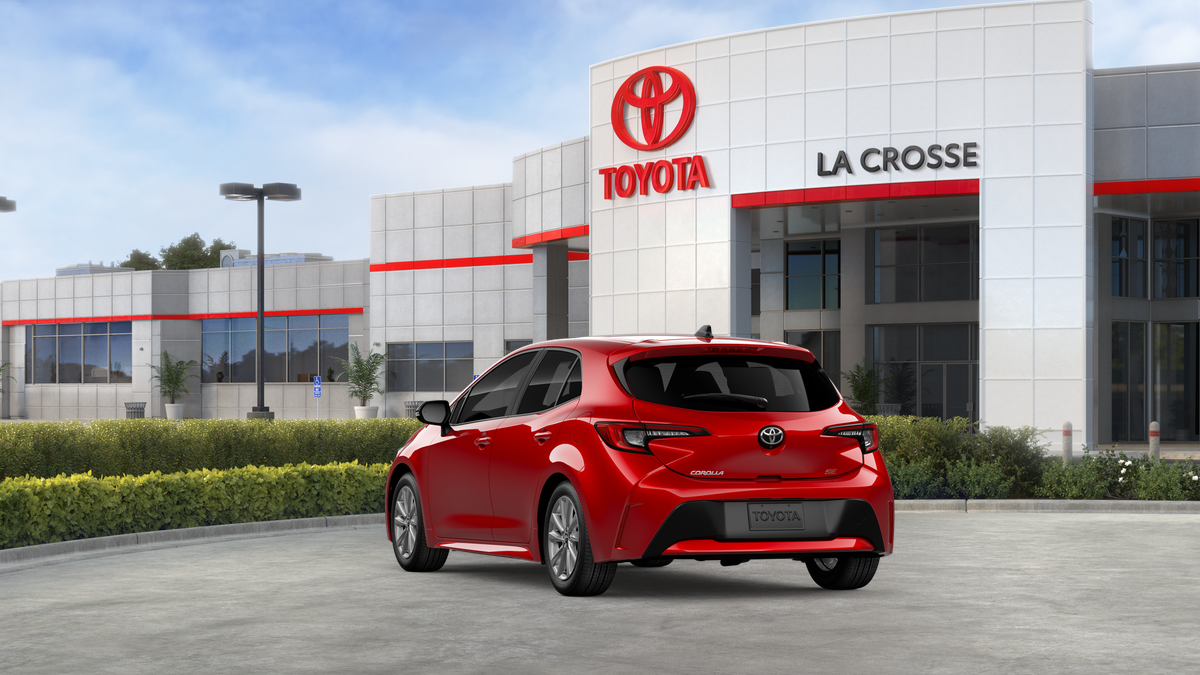 2027 Toyota Corolla Hatchback SE
