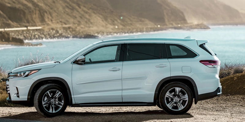 LeadCar Toyota La Crosse in La Crosse WI